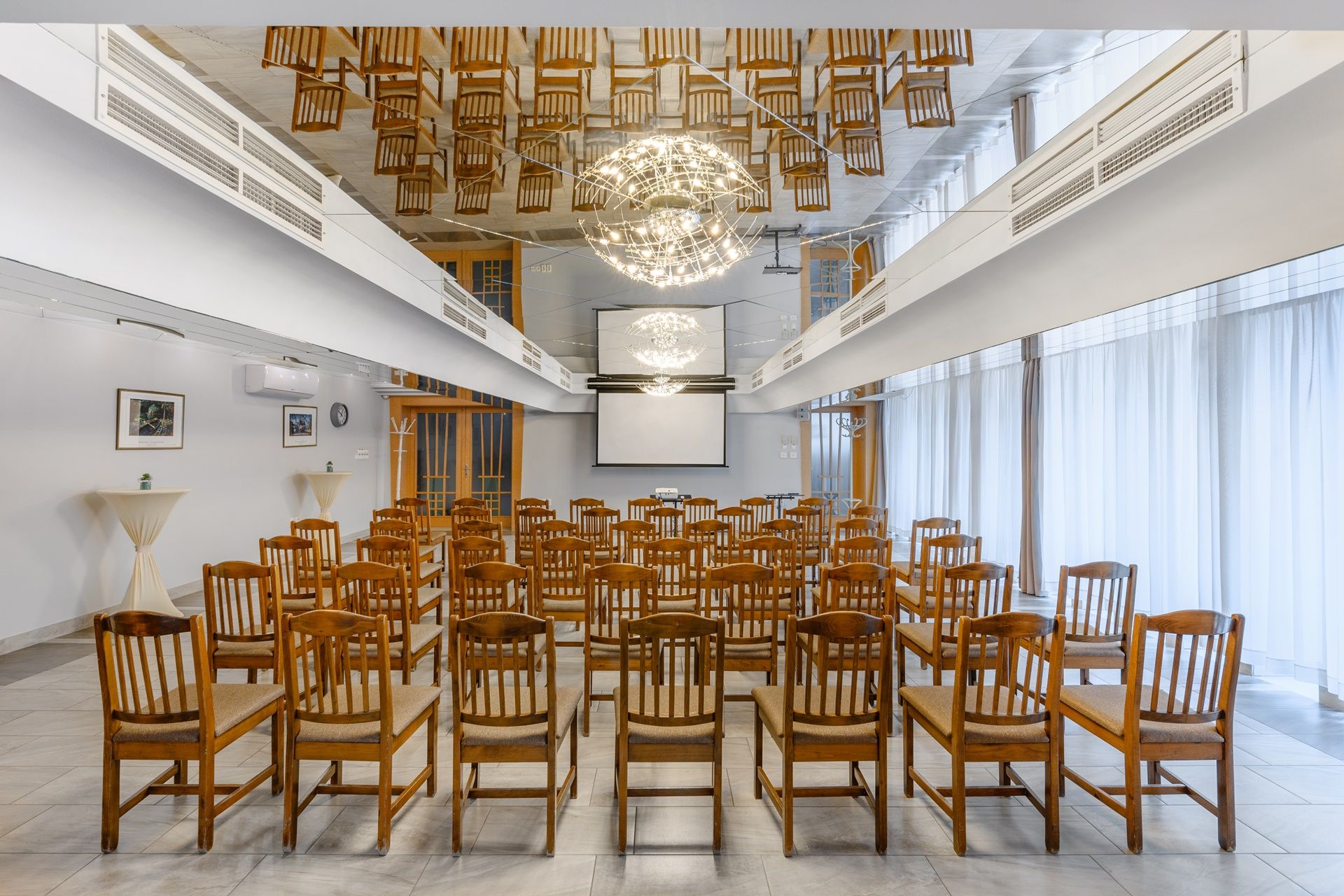 Rendezvények és konferenciák